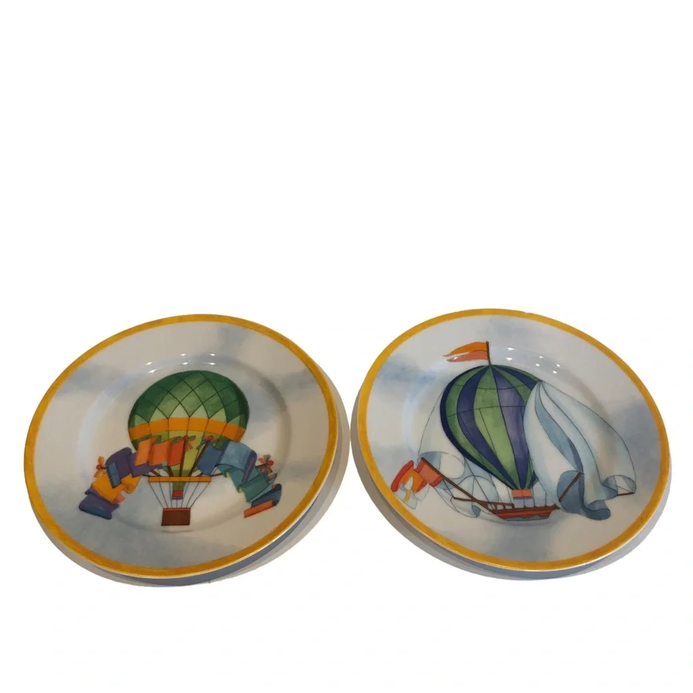 Williams Sonoma Luncheon Plates Hot Air Balloon Salad Porcelain 2 Piece Set 8”